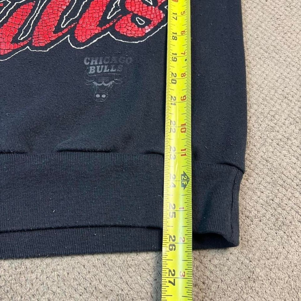 Vintage 1990s Chicago bulls sweatshirt Size large - Picture 5 of 6